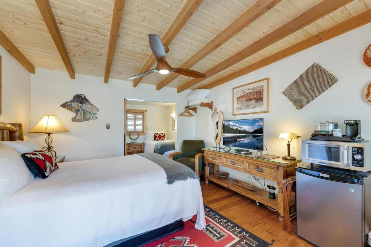 بلاندينغ Stone Lizard Lodge المظهر الخارجي الصورة