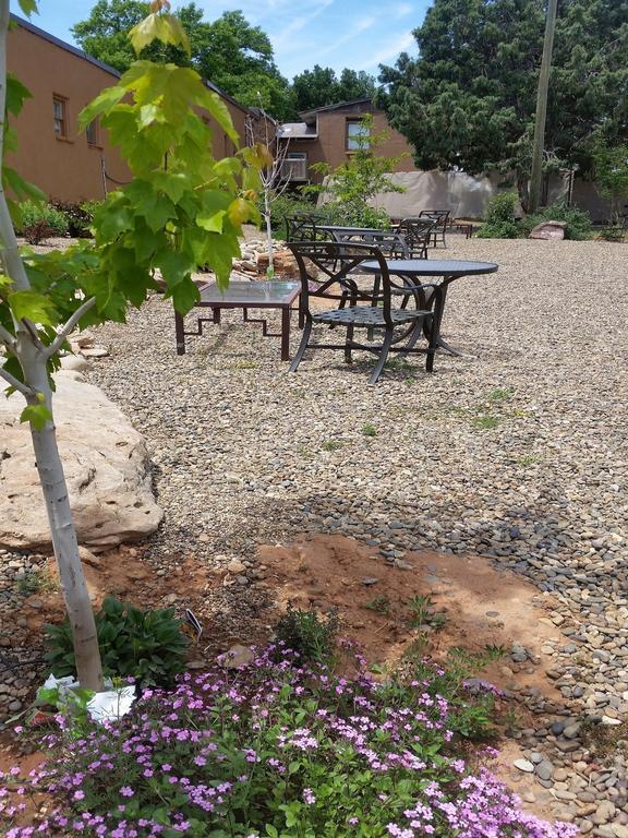 بلاندينغ Stone Lizard Lodge المظهر الخارجي الصورة